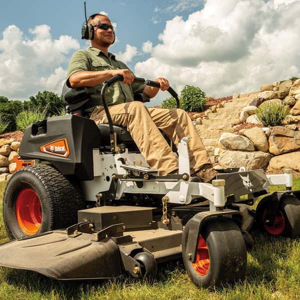 2026 Bobcat ZT3000 Lawn Mower
